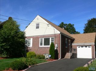 225 Wilson St, Hackensack, NJ 07601