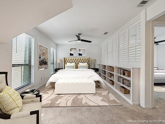 5th image of 701 Bering Dr APT 402