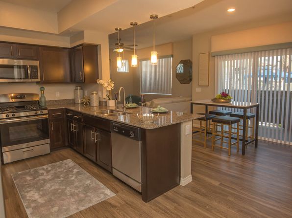 9005 W Oquendo Rd APT 1002