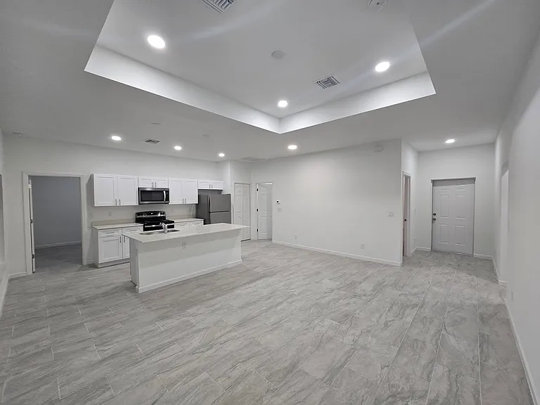 444 Genoa Ave S — Photo 19