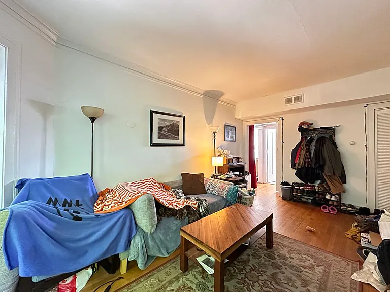 3711 N Hoyne Ave #4 — Photo 9