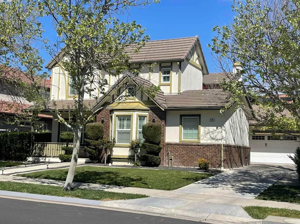 49 E Heritage Dr, Mountain House, CA 95391