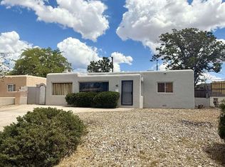 204 Laguayra Dr NE, Albuquerque, NM 87108