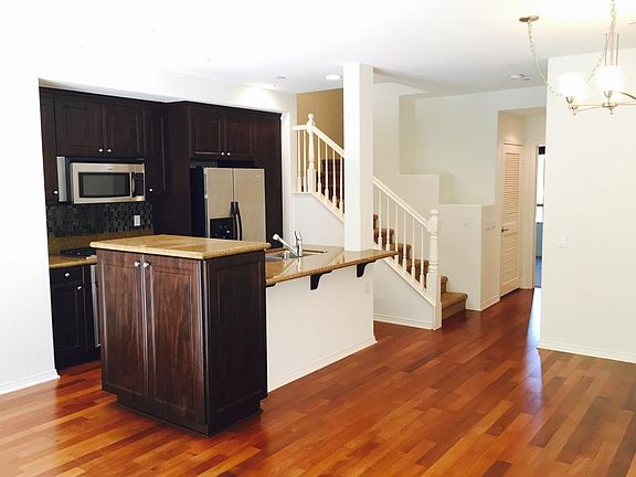 2nd image of 5402 W 149th Pl Unit 11
