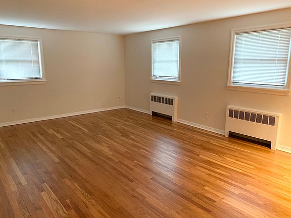 2nd image of 1 Midwood Pl Floor 2