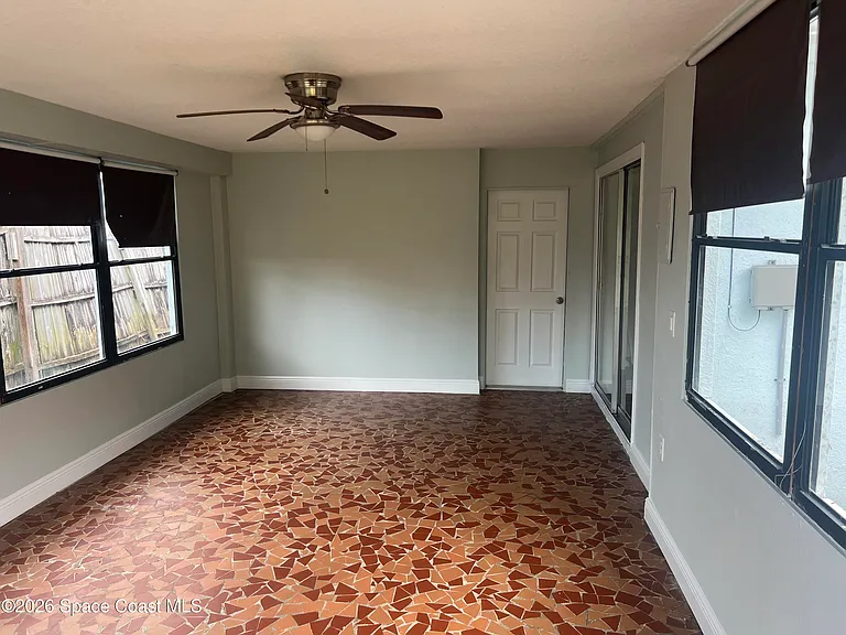 204 Cassia Blvd — Photo 11
