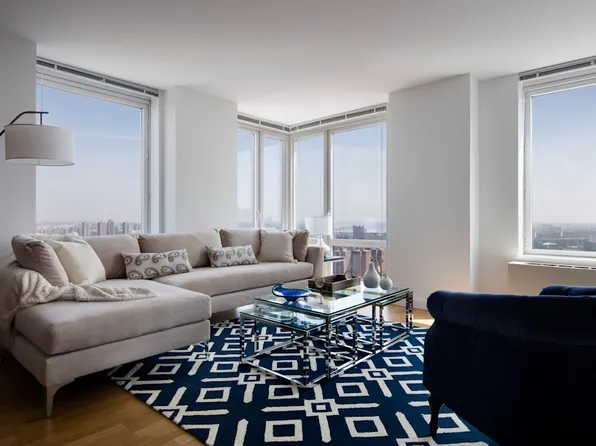 1214 5th Avenue image 1 of 15