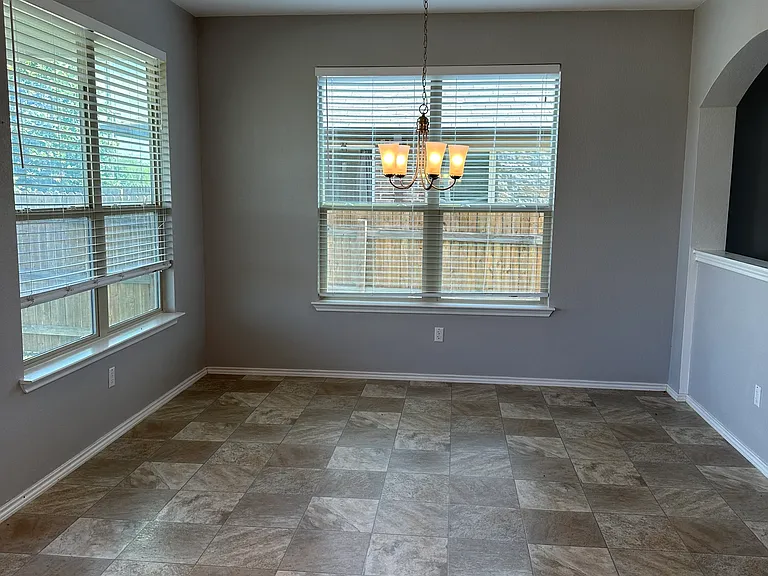 1418 Amber Dawn Dr — Photo 24