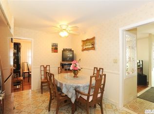 20050 39th Ave, Bayside, NY