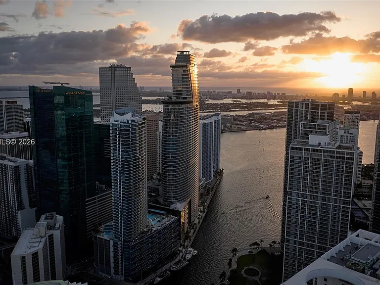 300 Biscayne Boulevard Way #2706 — Photo 18