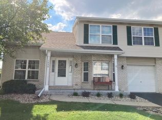 1450 Root St, Crest Hill, IL 60403