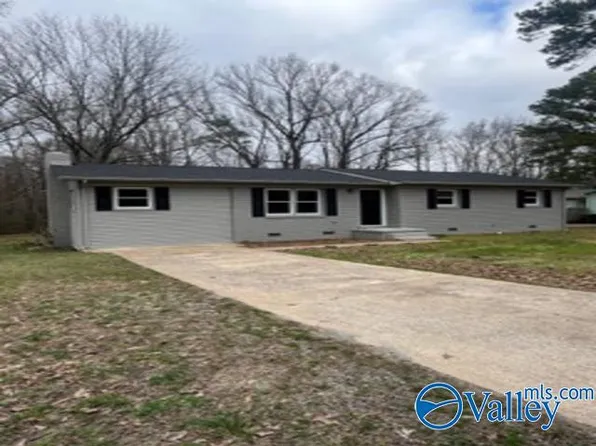 794 Bob Jones Rd, Scottsboro, AL 35769