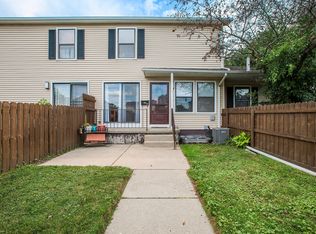 2818 Roundtree Blvd, Ypsilanti, MI 48197
