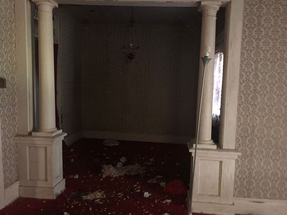 1st image of 24 Lawn St