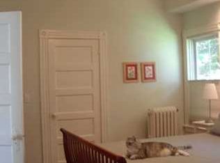 97 3rd St #1, Newport, RI 02840