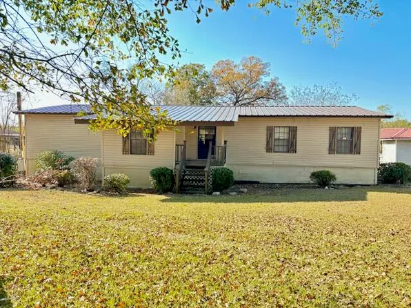 426 Bailey Dr, Greensboro, AL 36744