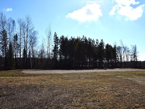 2nd image of 708 Rodeo Dr NW