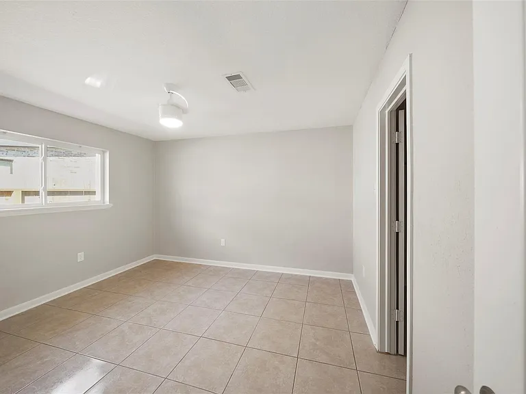 2526 Appian Way #4 — Photo 11