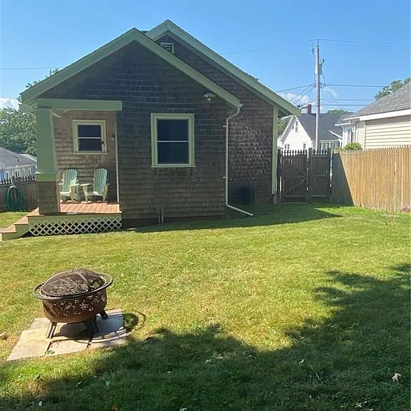 24 Burdick Ave — Photo 5