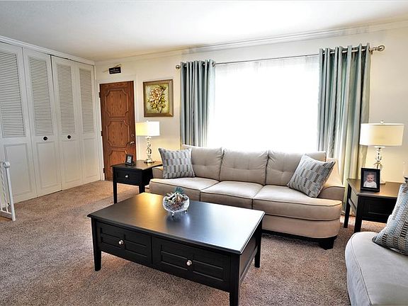 4th image of 4756 Cresswood Dr