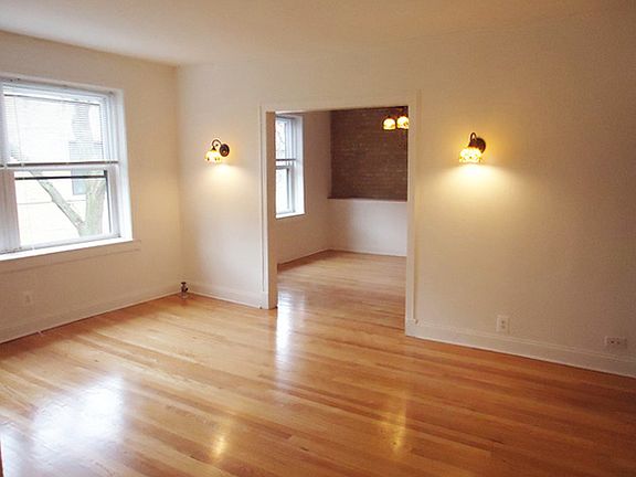 2nd image of 3748 N Pine Grove Ave APT 2E