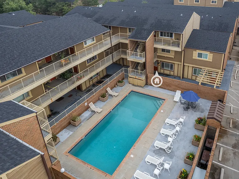 3009 Madison Ave #L210 — Photo 10