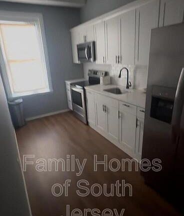 4th image of 1432 N Broad St APT 3