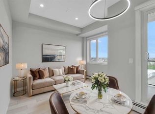 8230 S Broadcast Ave SW #516, Calgary, AB T3H 3V6
