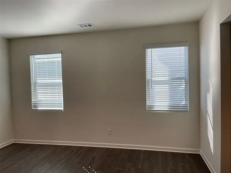 5351 Aster Pl — Photo 3