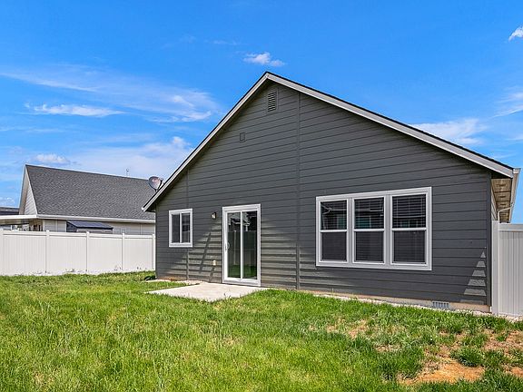 3rd image of 15559 Shorebird Pl