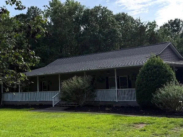 111 Ferry Cove Rd, Greenwood, SC 29649