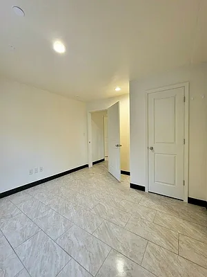 Rented by Highline Residential | media 5