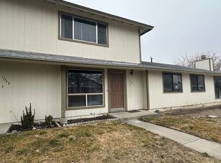 1049 Briarwood #2 Dr, Sparks, NV 89434