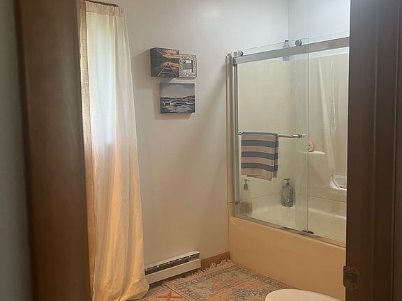 Primary suite bathroom.