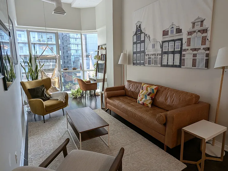 393 King St W #Penthouse 1206 — Photo 4