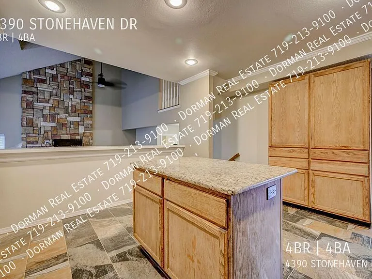 4390 Stonehaven Dr — Photo 15