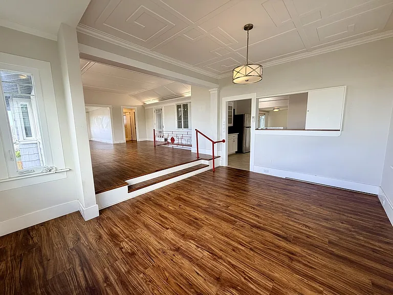 2013 Kakela Dr — Photo 8