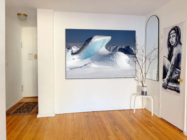 330 East 70th Street image 1 of 9