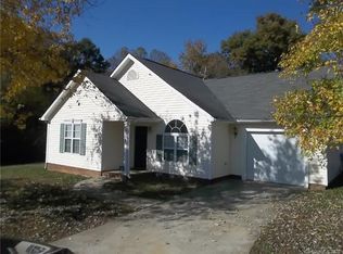 7904 Symphony Rd, Charlotte, NC 28216