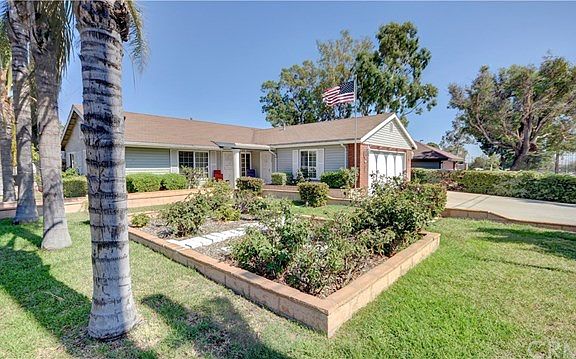 2nd image of 7835 Cypress Ave