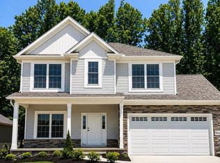 9147 Dove Ln, Mentor, OH 44060