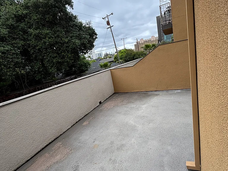 540 S El Camino Real #103 — Photo 28