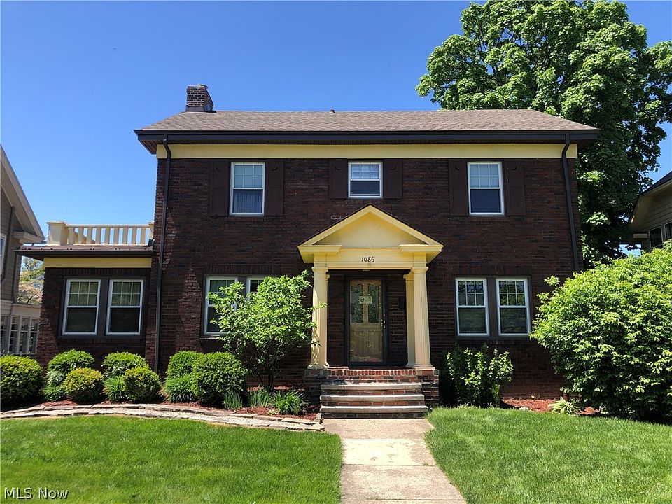 1st image of 1086 Erie Cliff Dr