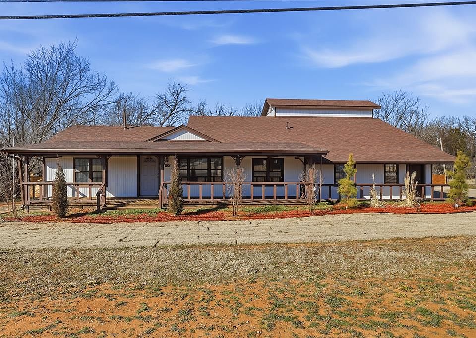 1st image of 1701 N Post Rd