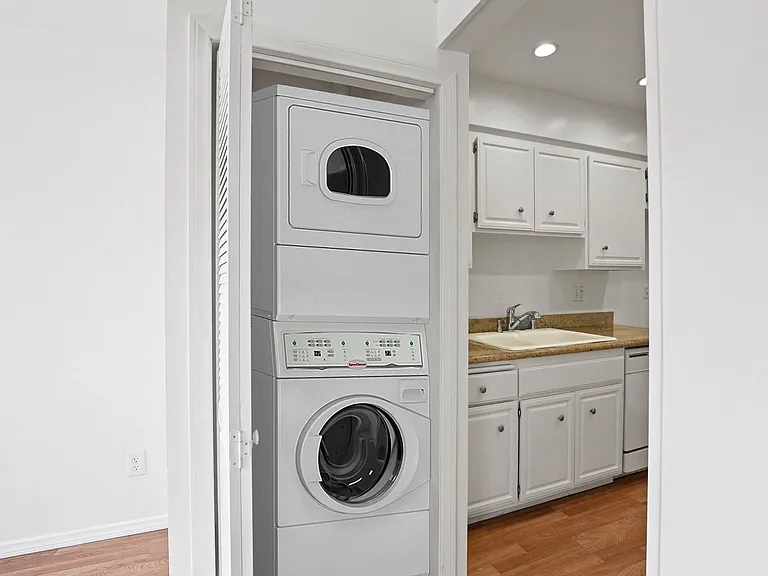 In-Suite Washer & Dryer