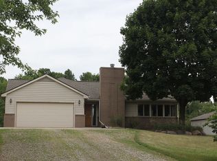 3685 Arkham Ln, Milford, MI