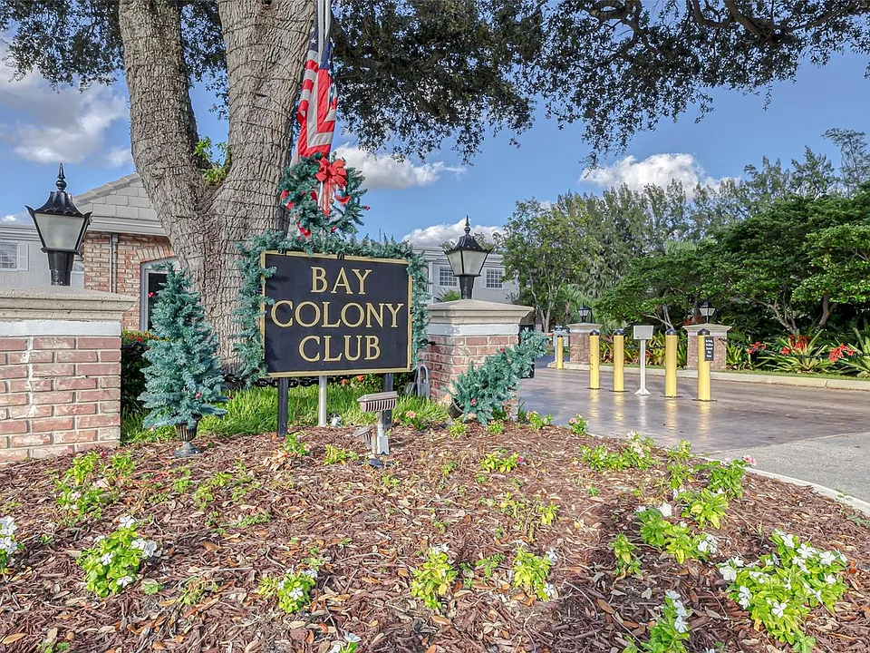 6413 Bay Club Dr #3