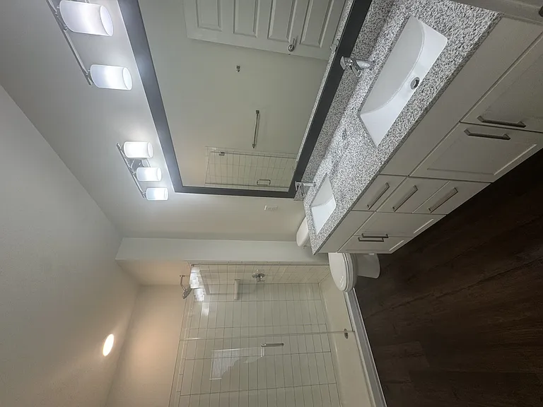 Station 75 Apartments at McDonough — Photo 102