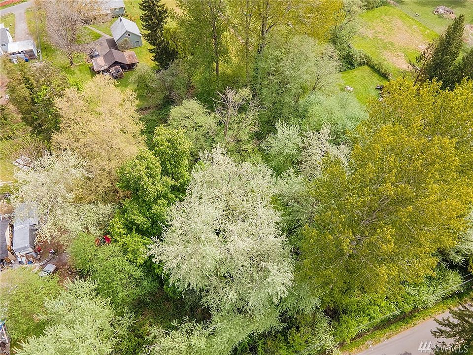 1st image of 109 55th Ave E