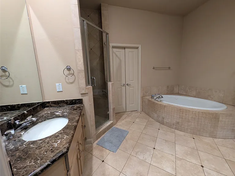 6905 Staffordshire Blvd — Photo 14